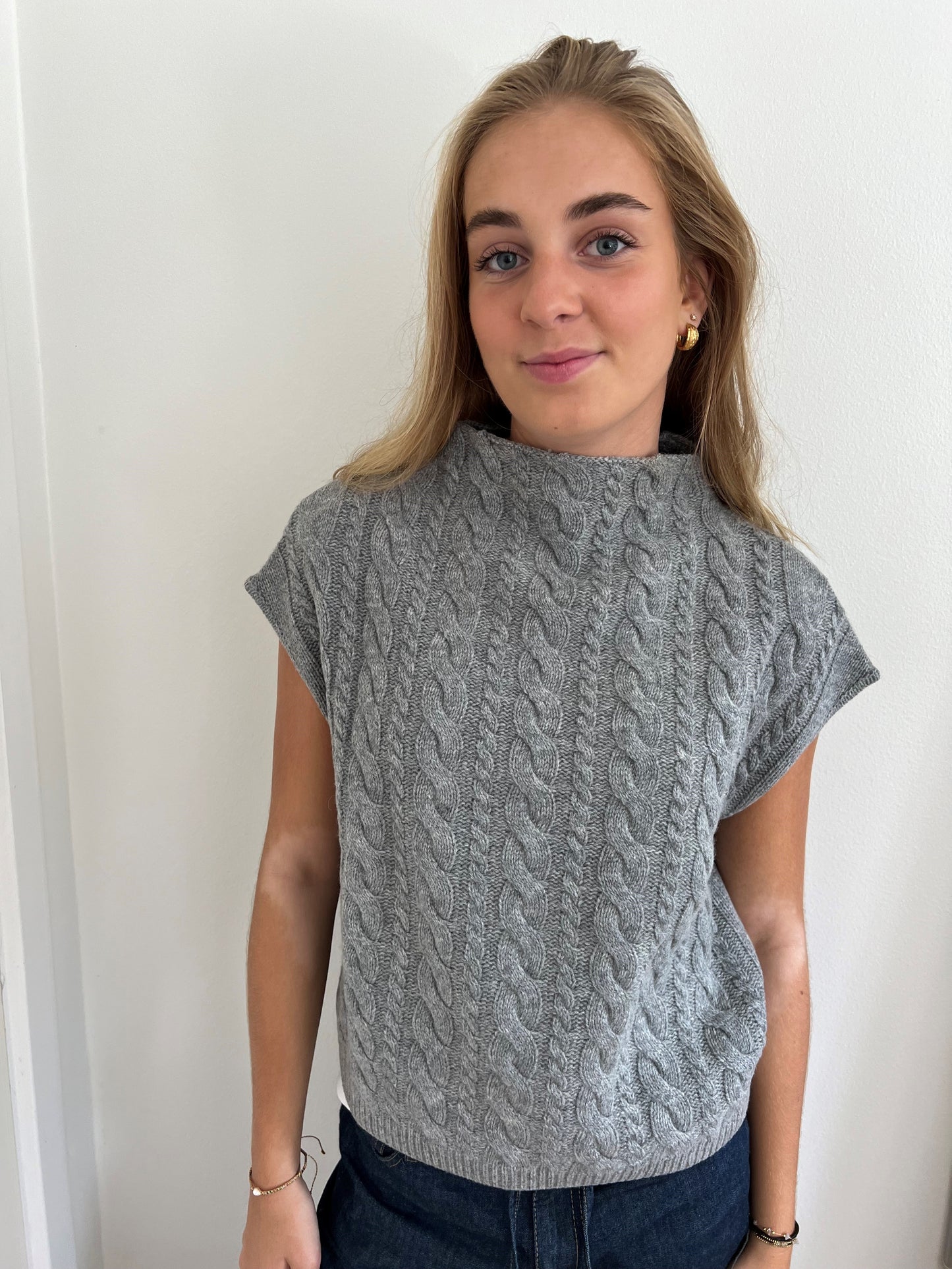 Alice Cabel - 100% soft wool